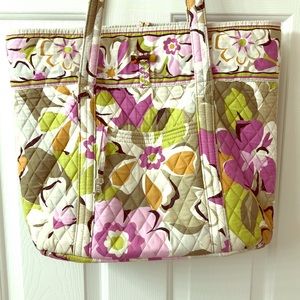 Vera Bradley iconic tote in “Portobella Road”